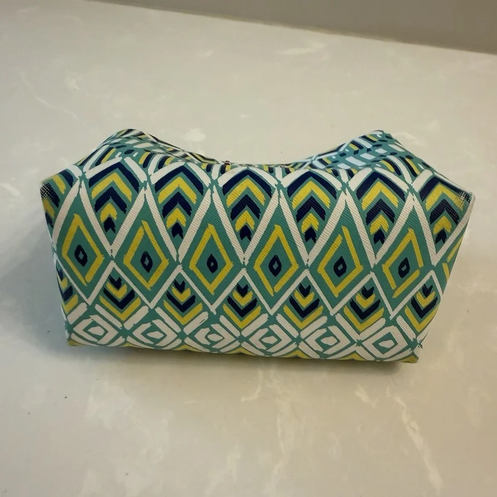 Vibrant Tropical Cosmetic Bag Green/Blue Geometric Design Stella‎ & Dot